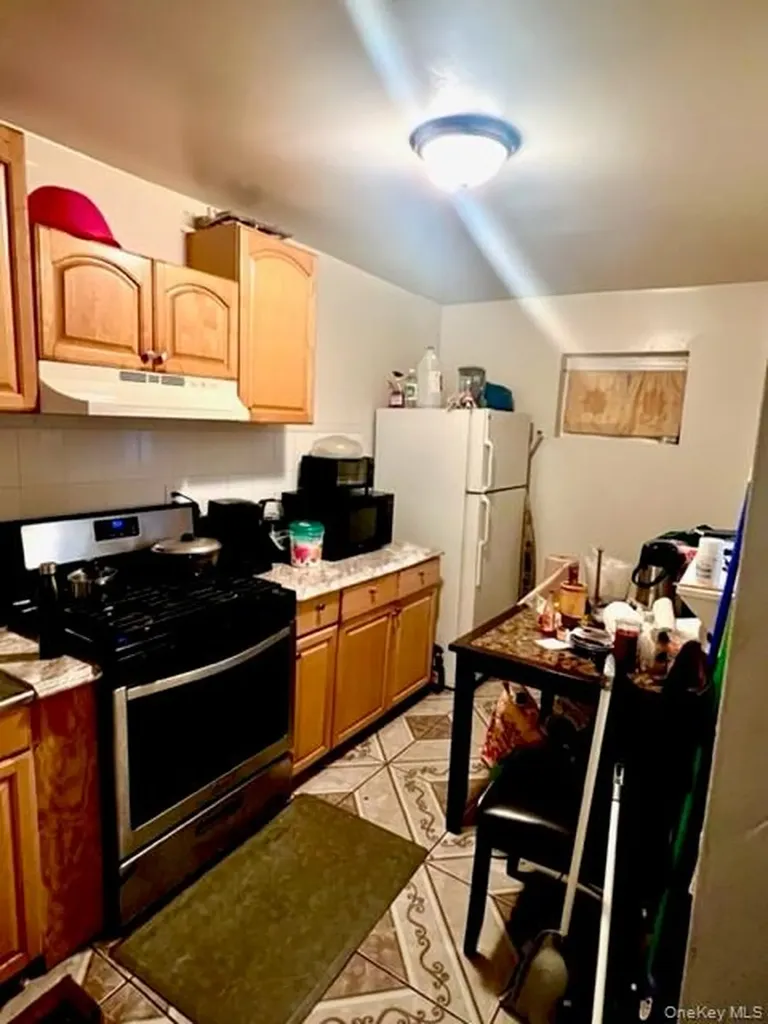 3231 Grace Avenue Bronx NY 10469