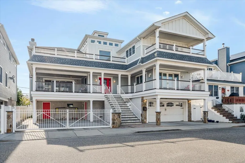 95 Illinois Avenue Long Beach NY 11561