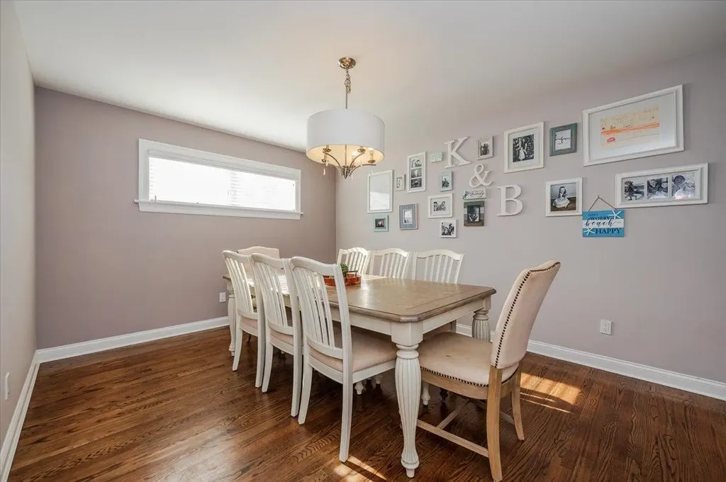 95 Illinois Avenue Long Beach NY 11561