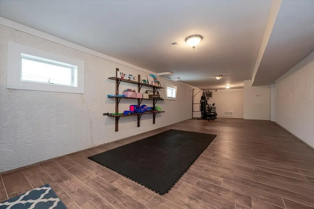 95 Illinois Avenue Long Beach NY 11561