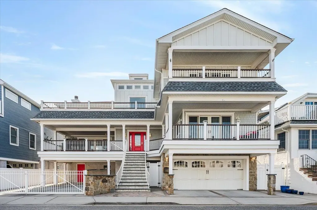 95 Illinois Avenue Long Beach NY 11561