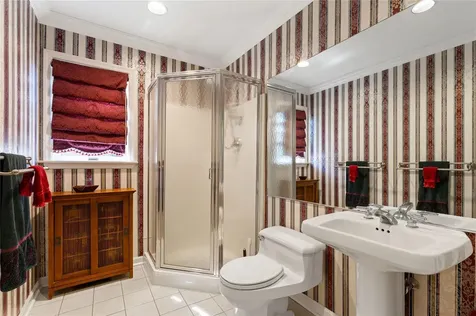 11 Castle View Court Rye Brook NY 10573