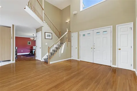 11 Castle View Court Rye Brook NY 10573