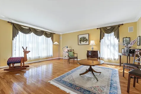11 Castle View Court Rye Brook NY 10573