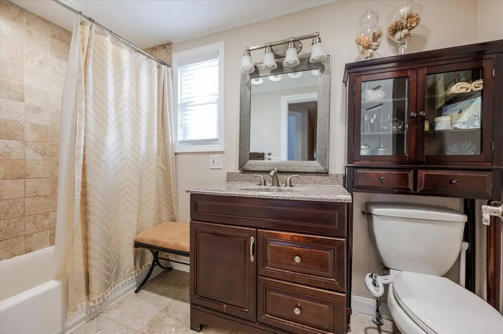 9 Walnut Avenue Patchogue NY 11772