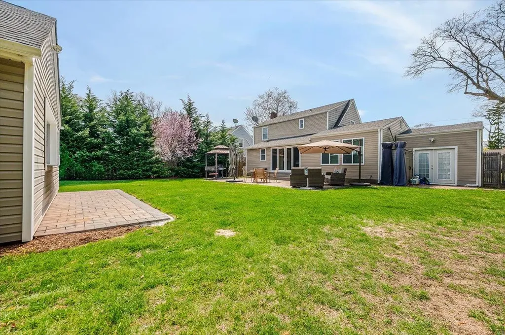 9 Walnut Avenue Patchogue NY 11772