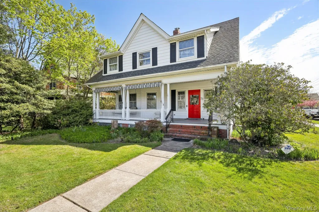 77 Church Avenue Islip NY 11751