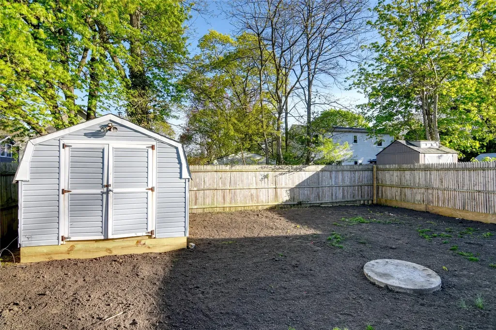 18 Cedar Road E Mastic Beach NY 11951