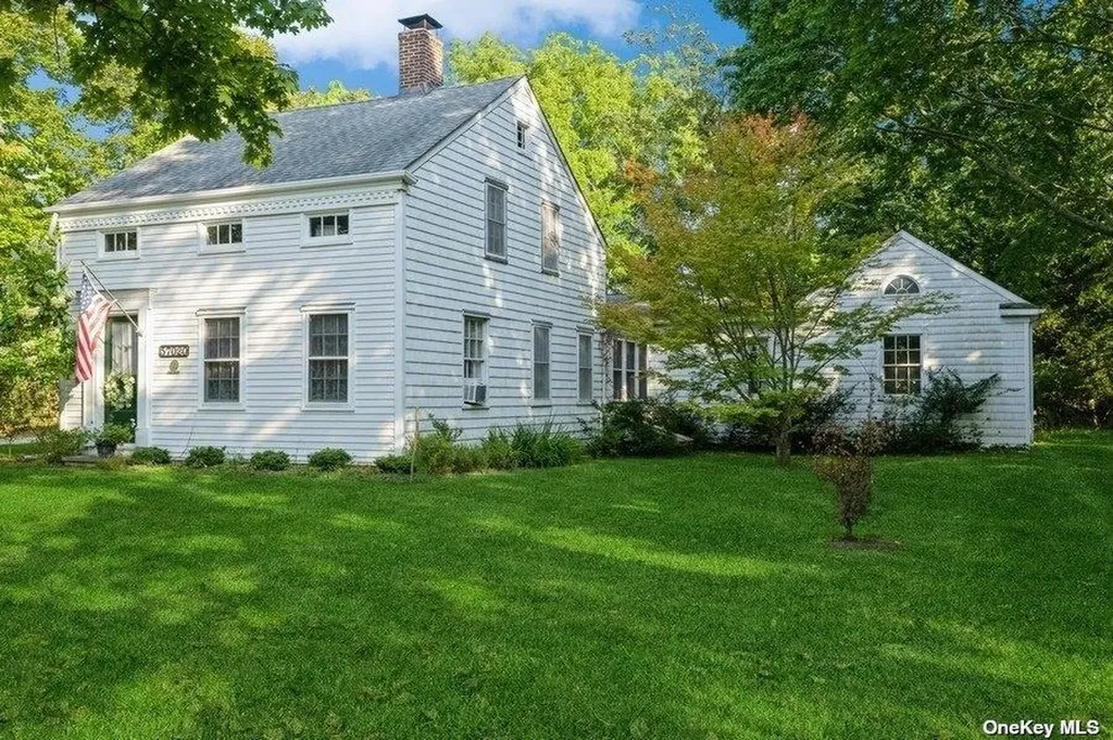 57020 Route 25 Southold NY 11971