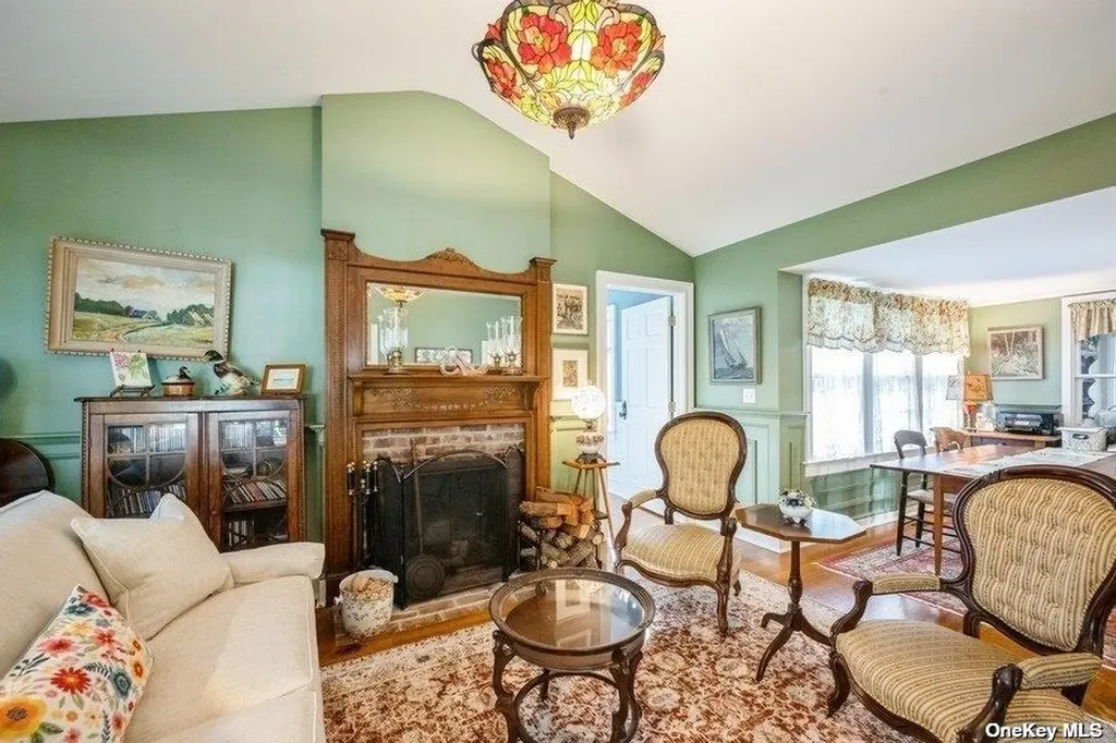 57020 Route 25 Southold NY 11971