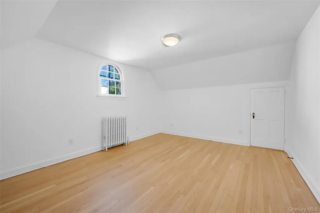 355 Sprain Road Yonkers NY 10710