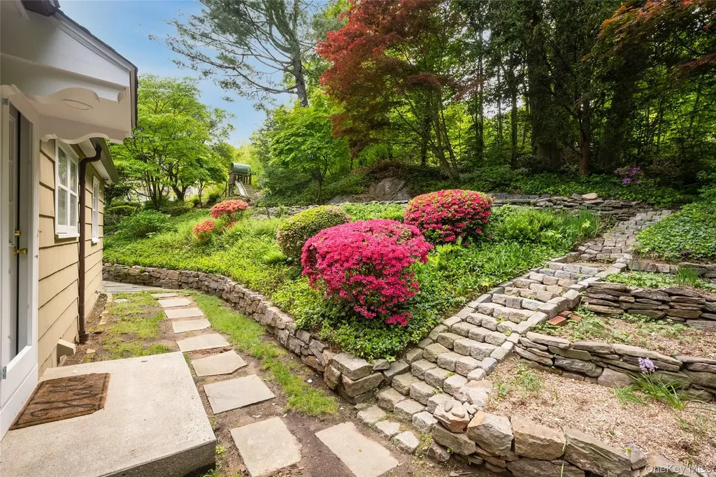 355 Sprain Road Yonkers NY 10710