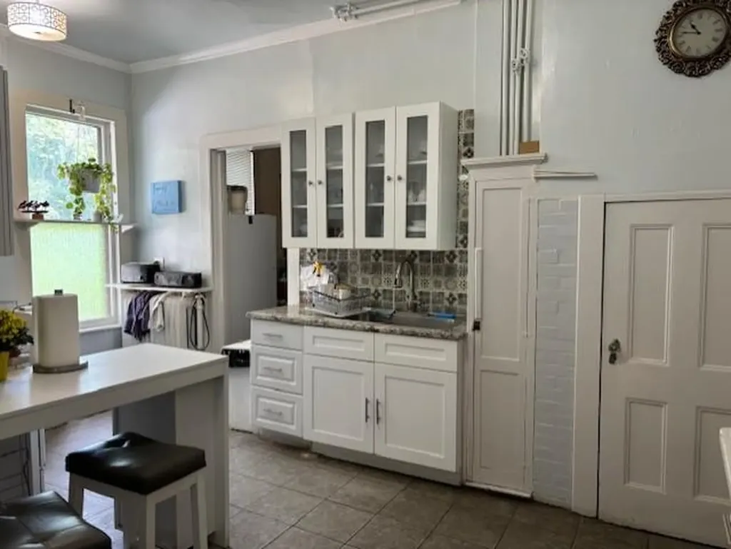 37 Garfield Place Poughkeepsie NY 12601