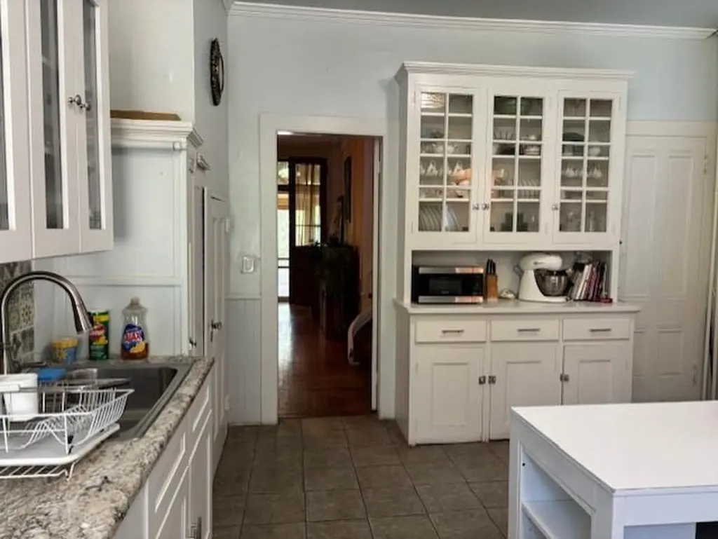 37 Garfield Place Poughkeepsie NY 12601