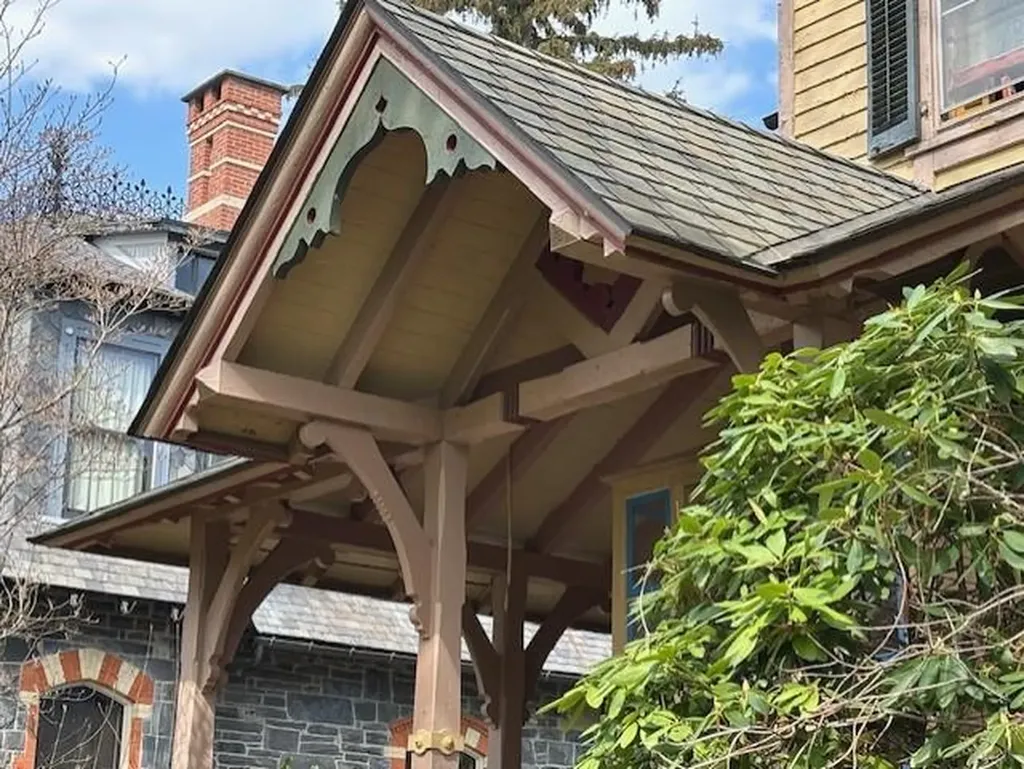 37 Garfield Place Poughkeepsie NY 12601