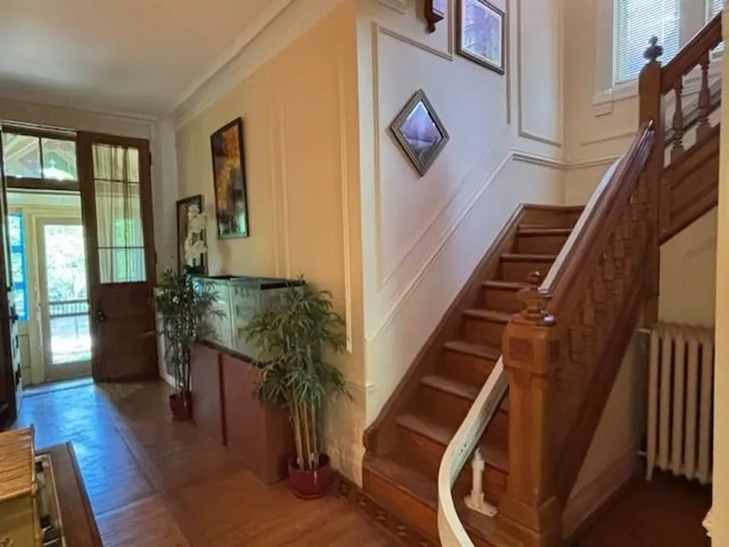 37 Garfield Place Poughkeepsie NY 12601