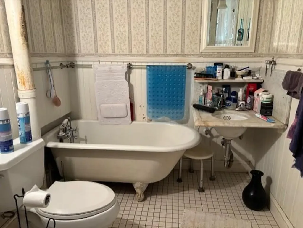 37 Garfield Place Poughkeepsie NY 12601
