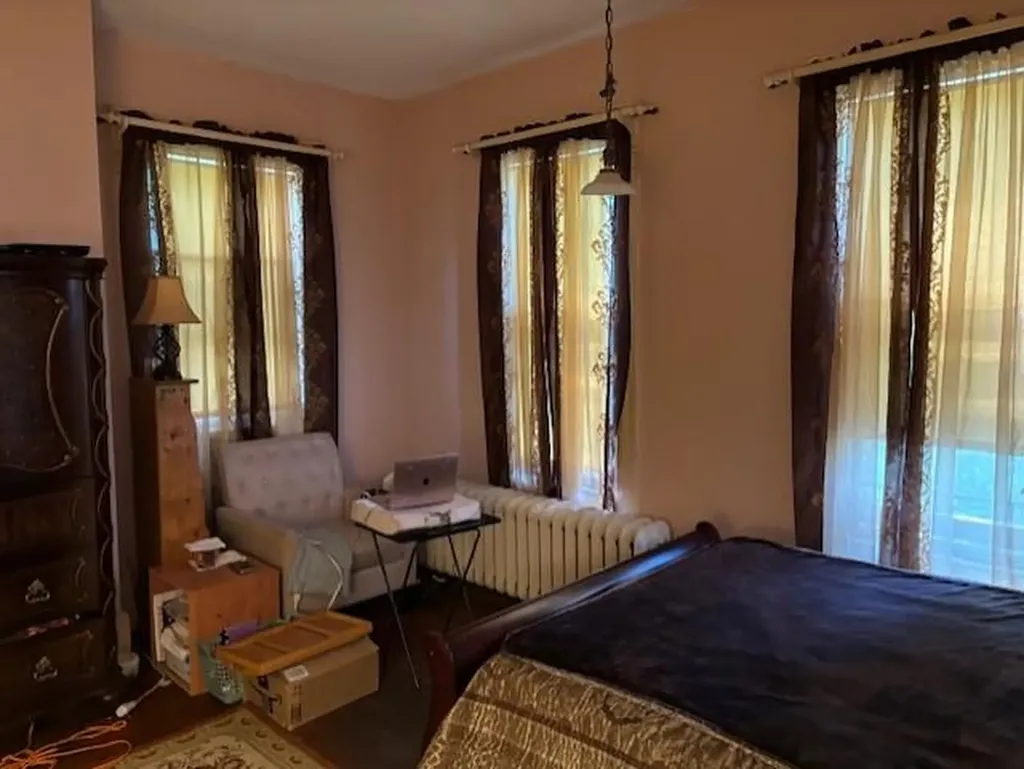 37 Garfield Place Poughkeepsie NY 12601