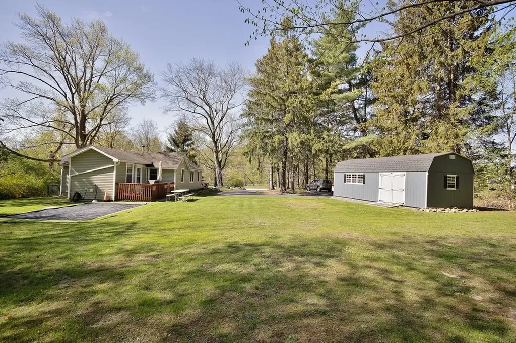2027 Route 6 Middletown NY 10940