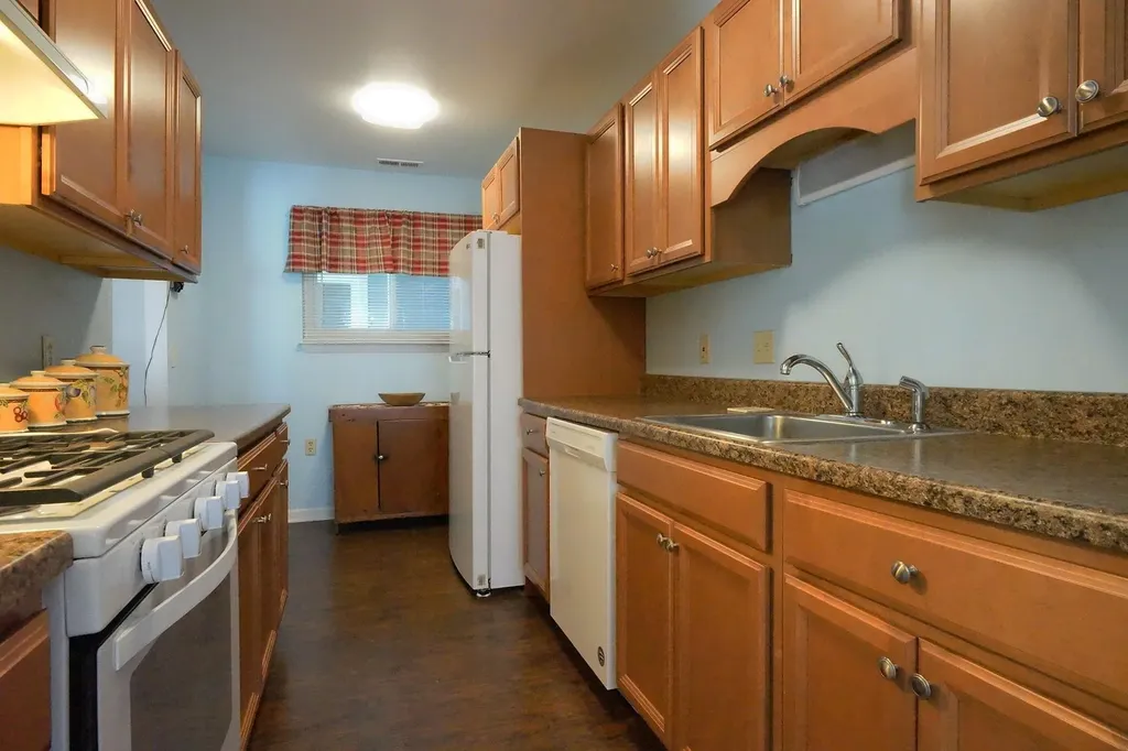 902 Commons Way Fishkill NY 12524