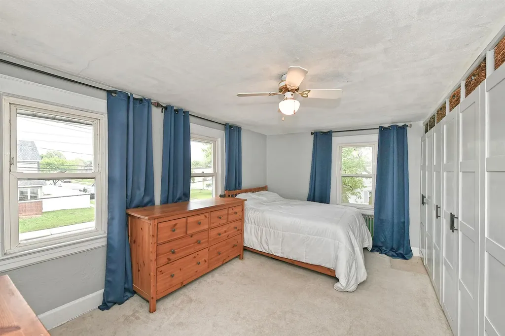 2364 Newbridge Road Bellmore NY 11710