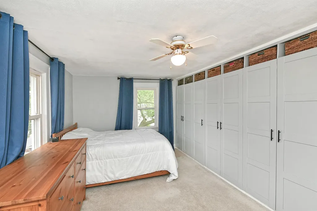 2364 Newbridge Road Bellmore NY 11710