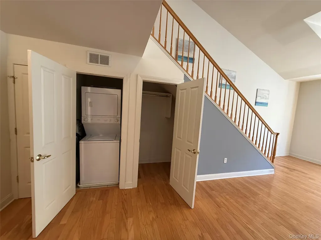 1405 Round Pointe Drive Haverstraw NY 10927