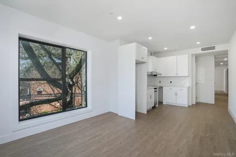 3650 Bronxwood Avenue Bronx NY 10469
