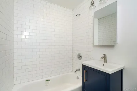 3650 Bronxwood Avenue Bronx NY 10469