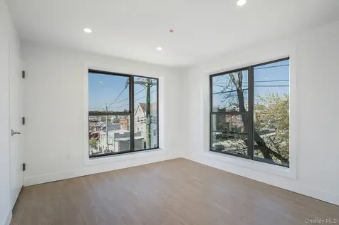 3650 Bronxwood Avenue Bronx NY 10469