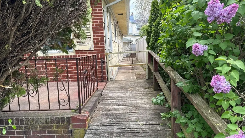 400 E Olive Street Long Beach NY 11561