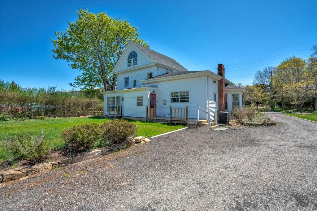 24275 Main Road Orient NY 11957
