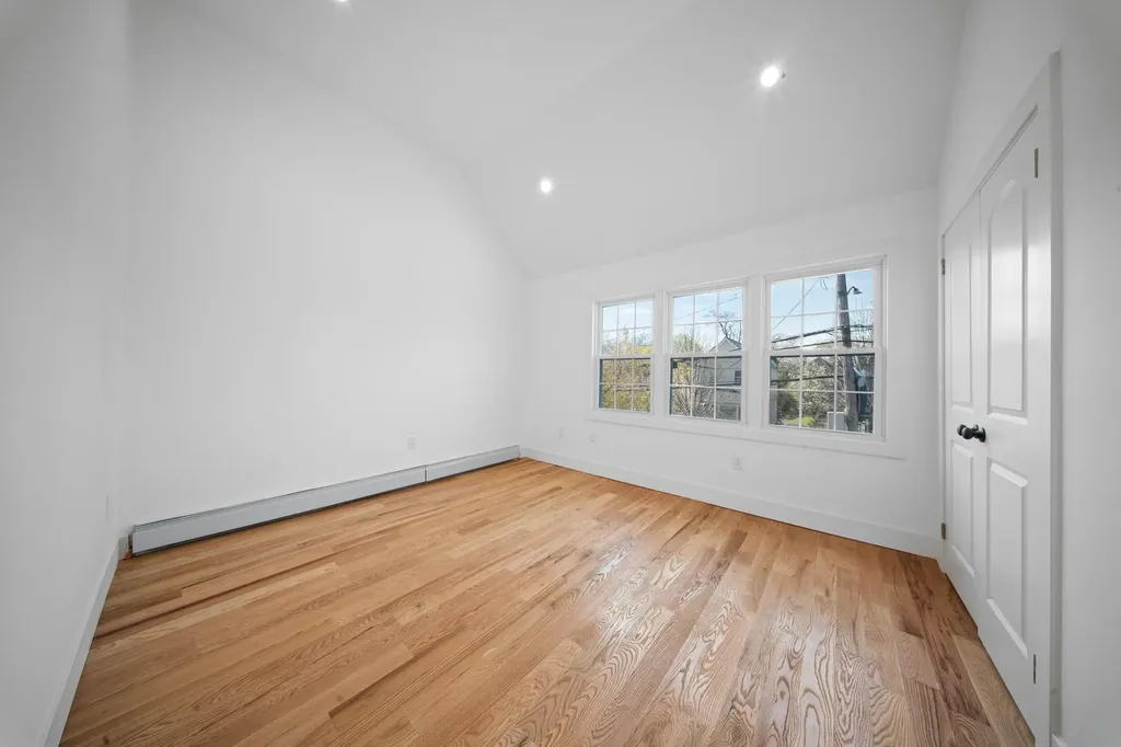 509 E 40th Street Brooklyn NY 11203