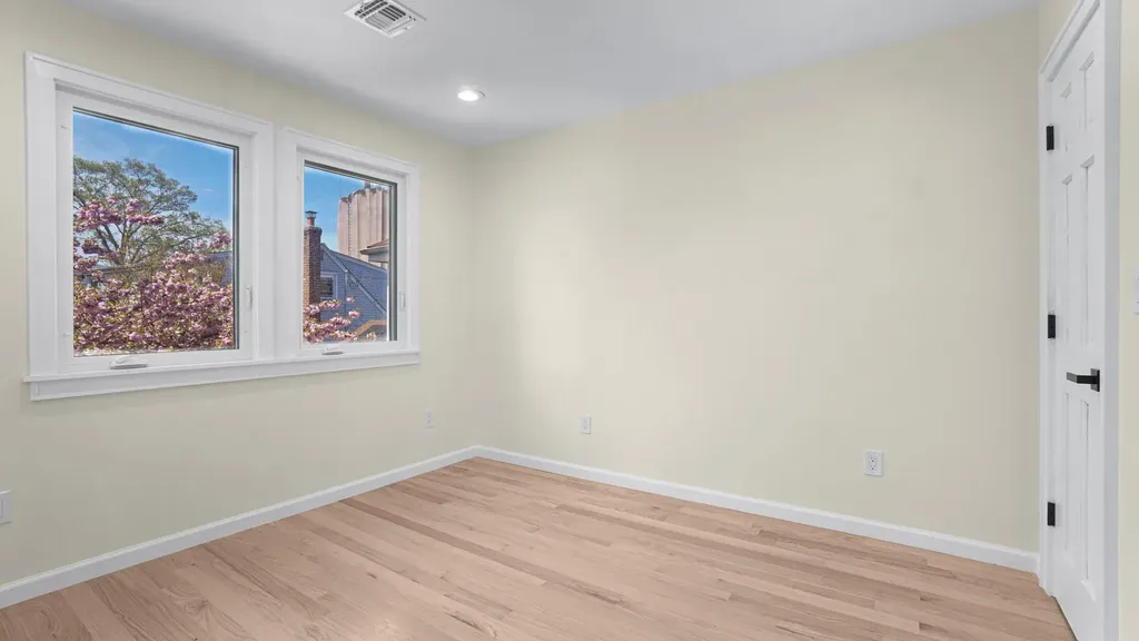 710 Dauntless Parkway Elmont NY 11003