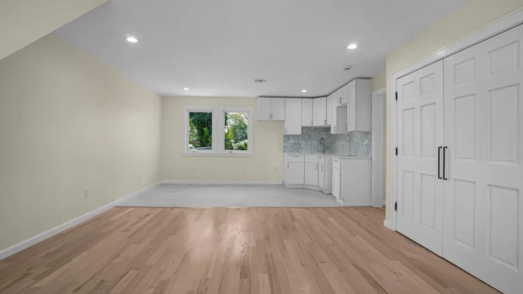 710 Dauntless Parkway Elmont NY 11003