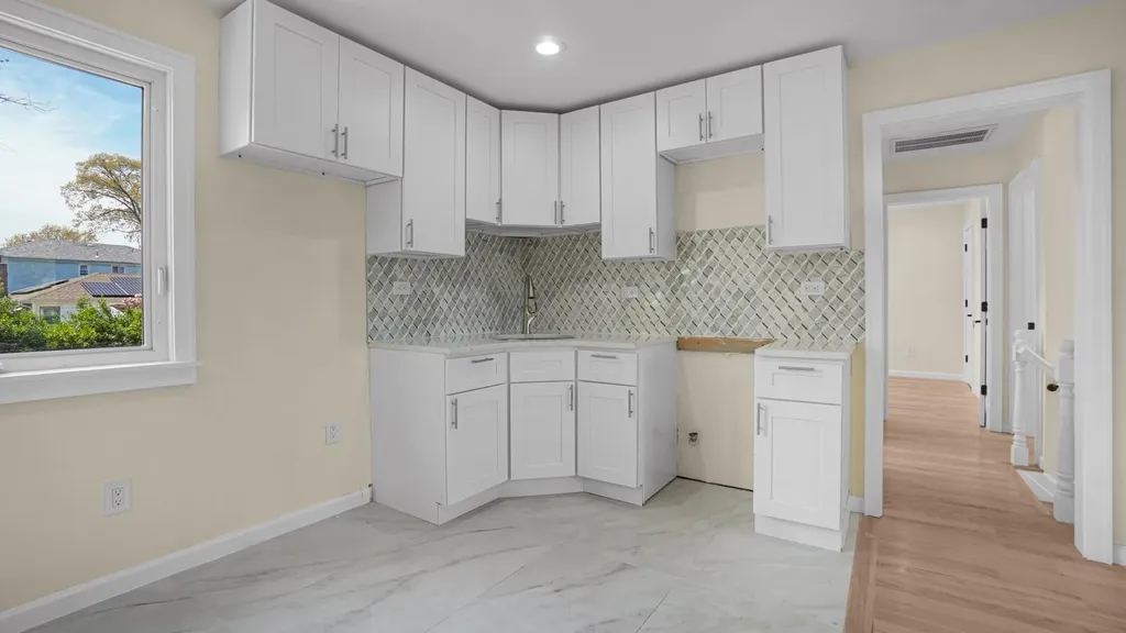710 Dauntless Parkway Elmont NY 11003