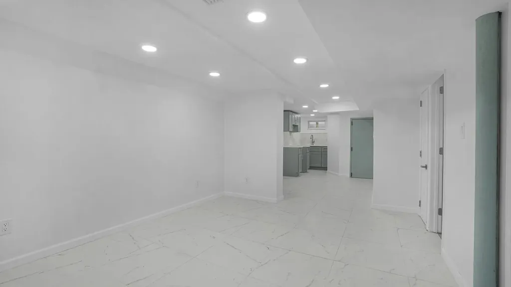 710 Dauntless Parkway Elmont NY 11003