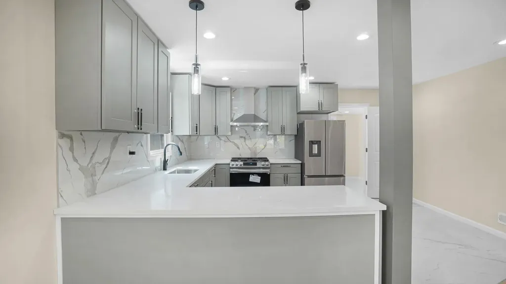 710 Dauntless Parkway Elmont NY 11003