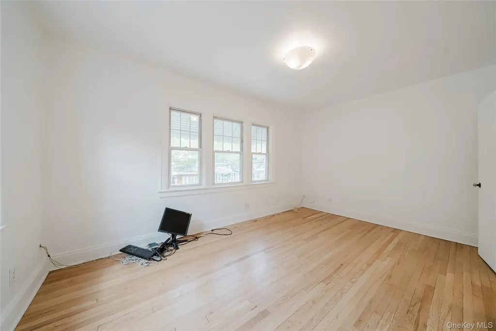 4220 Wickham Avenue Bronx NY 10466