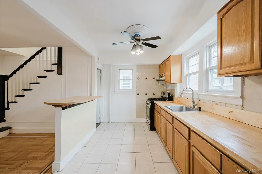 4220 Wickham Avenue Bronx NY 10466
