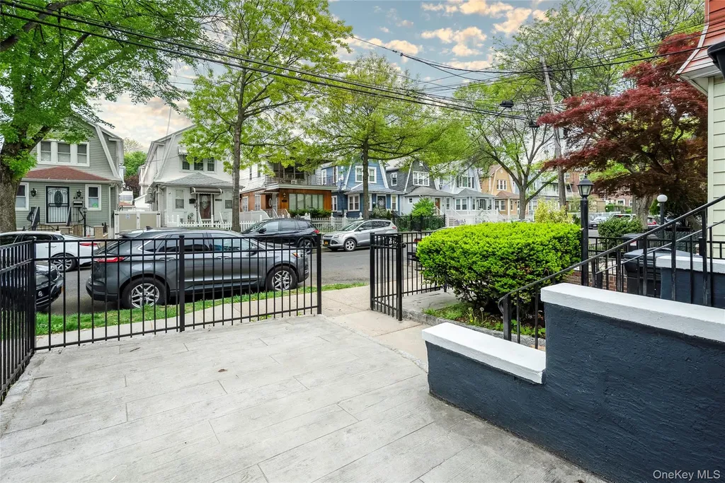 4220 Wickham Avenue Bronx NY 10466