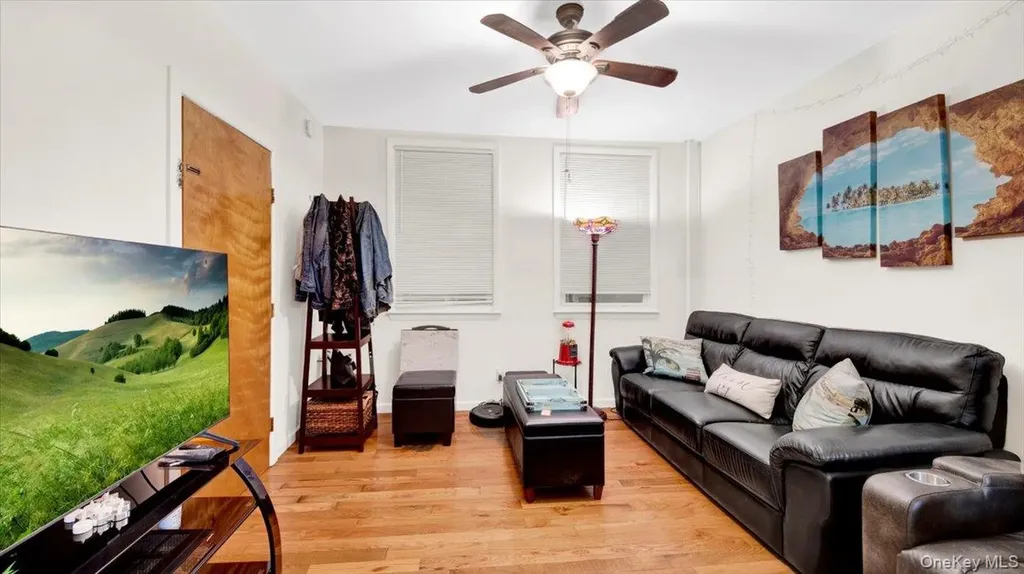 178 Crescent Place Yonkers NY 10704