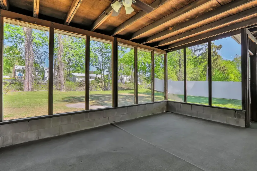 57 Harth Drive New Windsor NY 12553