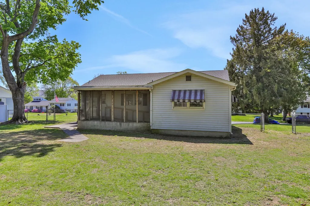57 Harth Drive New Windsor NY 12553