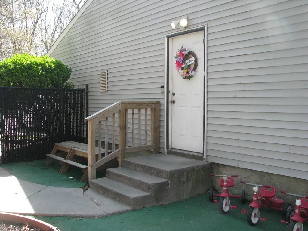 20 Clover Street Mastic NY 11950