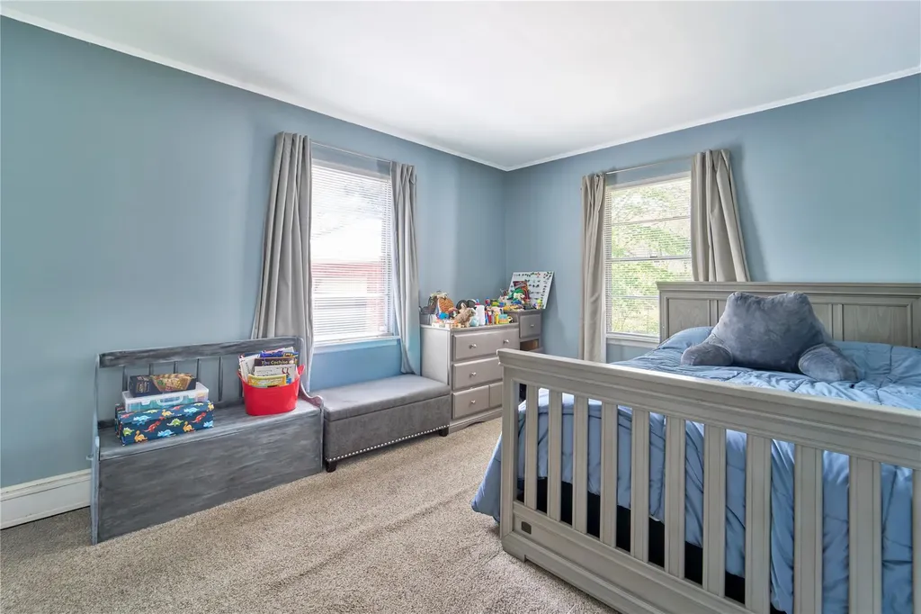 34 Brook Run Drive Medford NY 11763