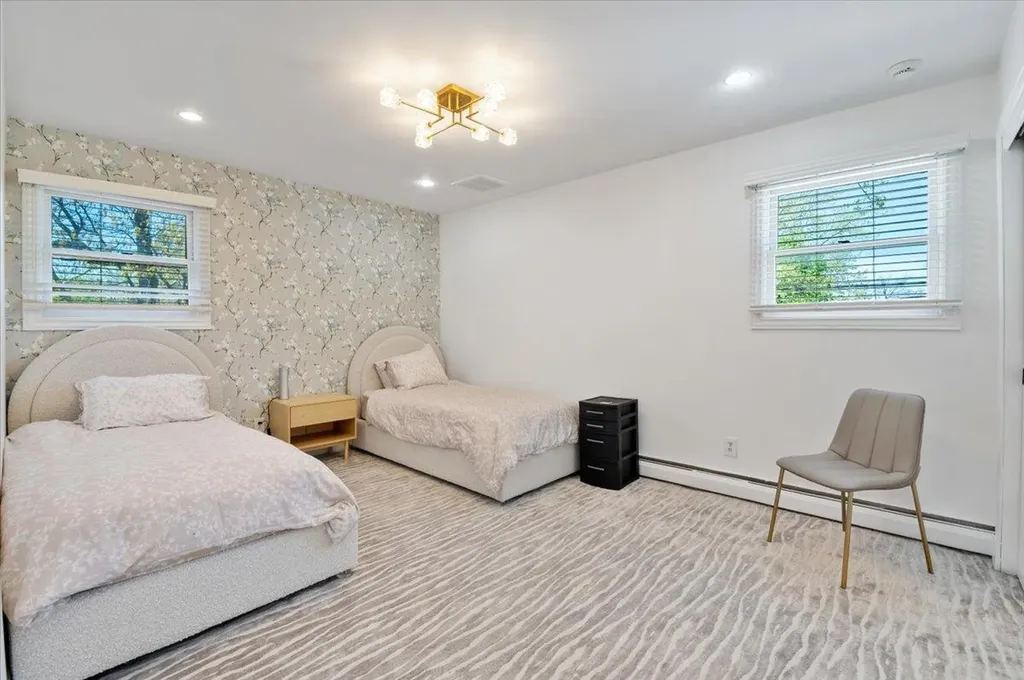385 Forest Avenue Woodmere NY 11598