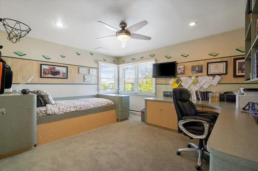 385 Forest Avenue Woodmere NY 11598