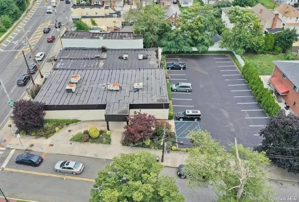 1529 Hempstead Elmont NY 11003