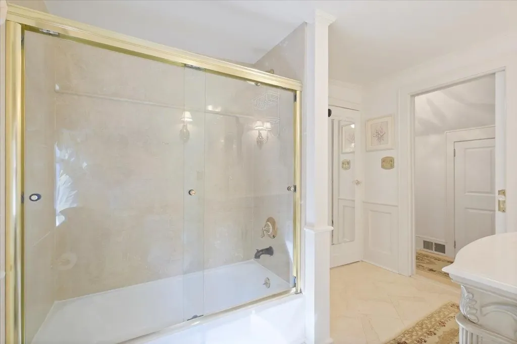 82 E Cedar Street Poughkeepsie NY 12601